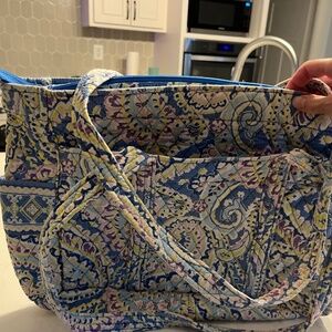 Vera Bradley paisley bag